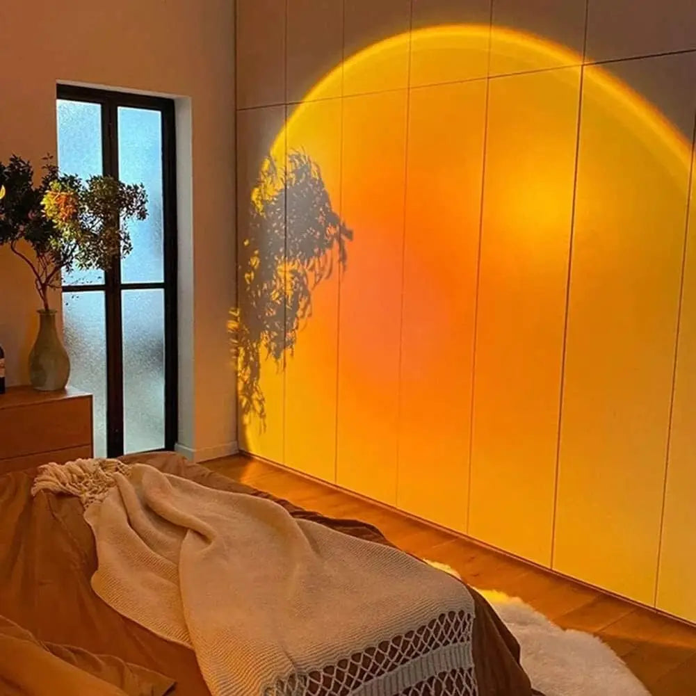 Sunset projection lamp, USB home decoration atmosphere lamp, multi-angle rotatable, suitable for home living room and bedroom